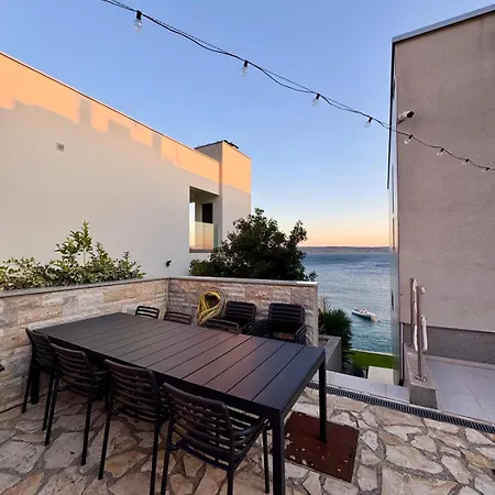 Apartment Meeresbrise Starigrad Paklenica